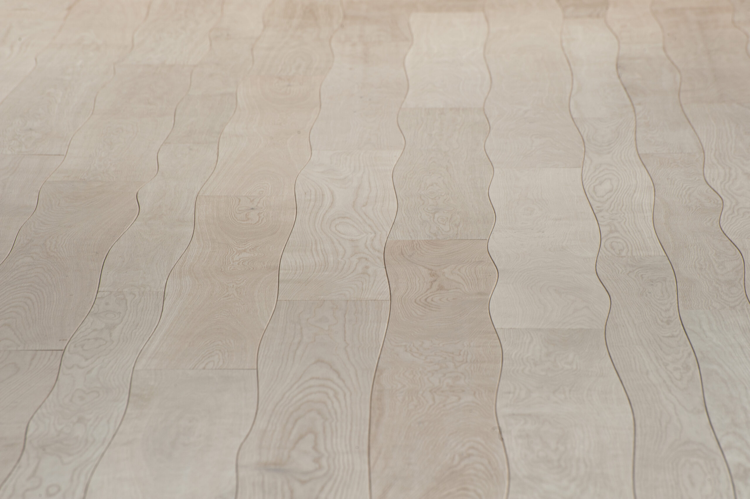 Floorwaves curved parquet, ash